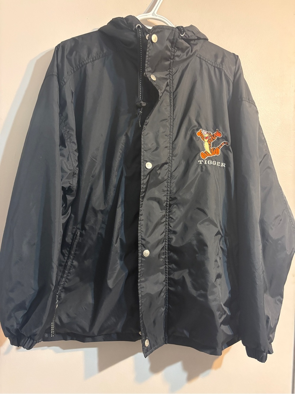 Vintage Disney Store Tigger Lightweight Hooded Windbreaker Coach Jacket